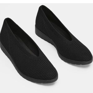 Eileen Fisher Black Knit Flats